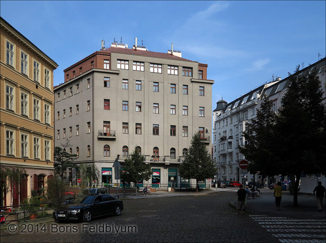 20140909216_Prague_ref2