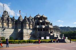 20181028231sc_Ranakpur_Jain_Temple