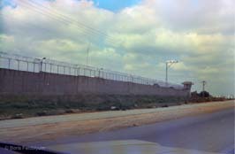 19820404017_[13-3-3]_Ramle_Prison