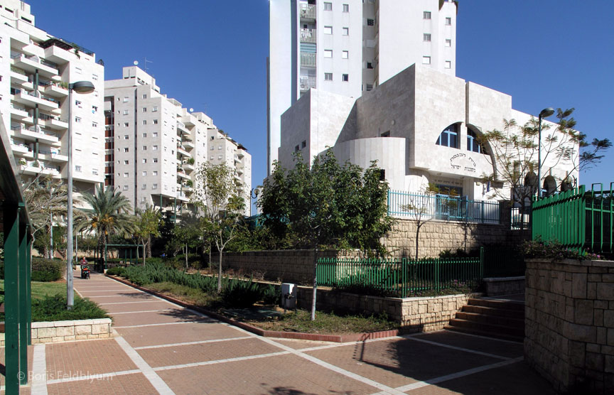 20050126193sc-4_rishon_letsiyon_carmim