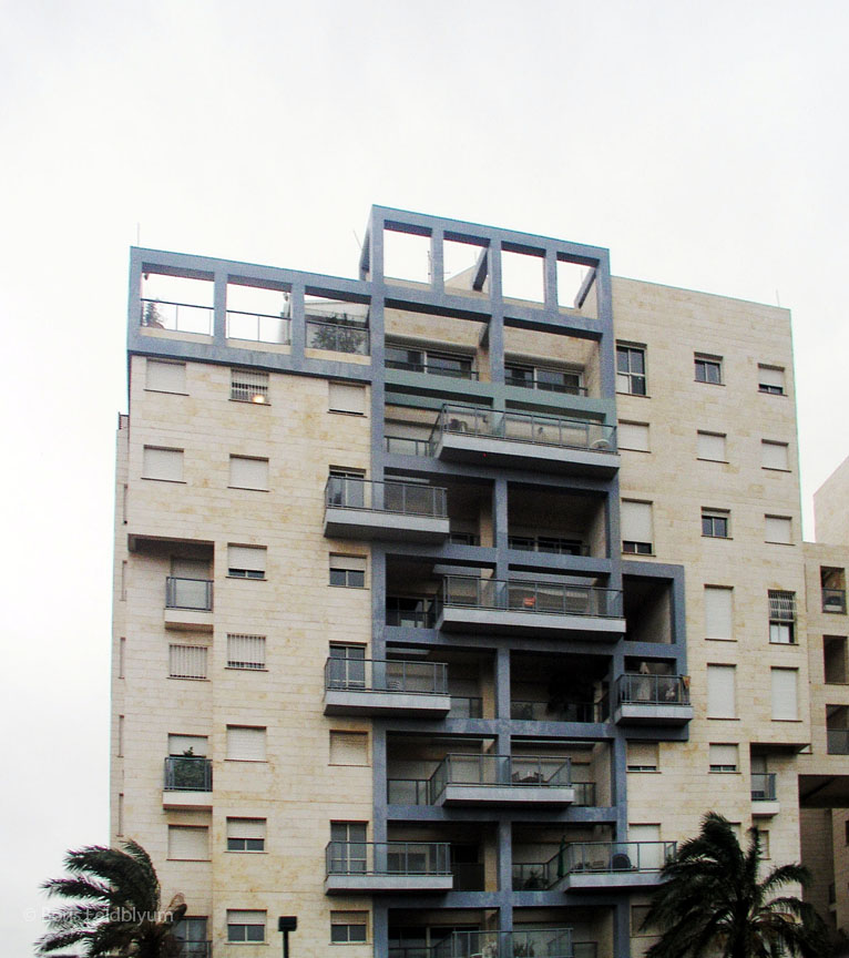 20050201225sc_tel-aviv