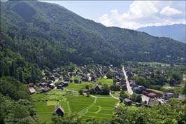 20170719295sc16_Shirakawago