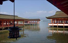 20170713124sc12_Miyajima_Is_Itsukushima_Shrine