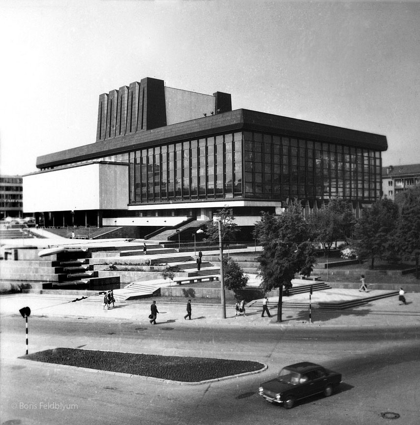 19771101103sc_Vilnius_Opera_Theatre