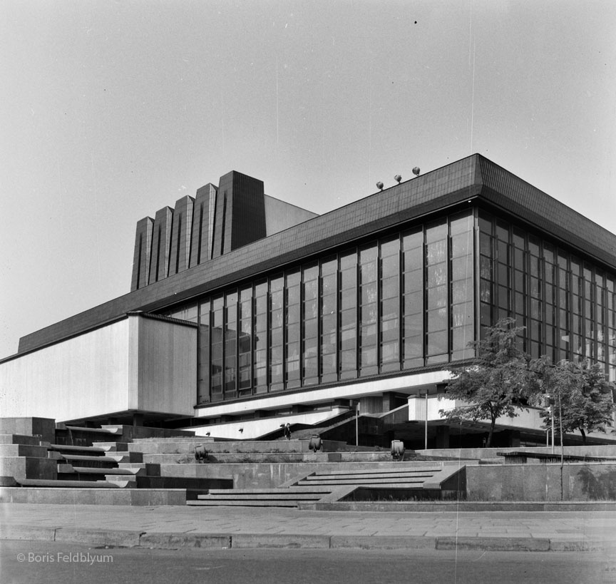 19771101101sc_Vilnius_Opera_theatre