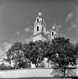 19771101135sc_Vilnius_St_Rafail_Cathedral