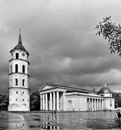 19771101254sc_Vilnius_Cathedral