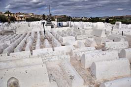 201904070737sc_Fez_Jewish_Cemetery