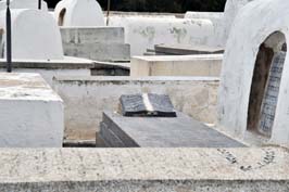 201904070757sc_Fez_Jewish_Cemetery