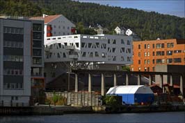 20160912243_Bergen_ref2