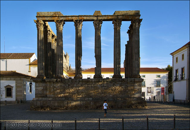 20121003239sc_Evora