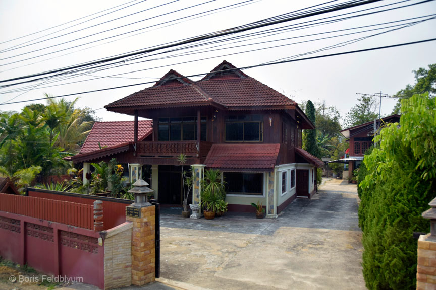 201603111129sc_ChiangRai_to_village_school