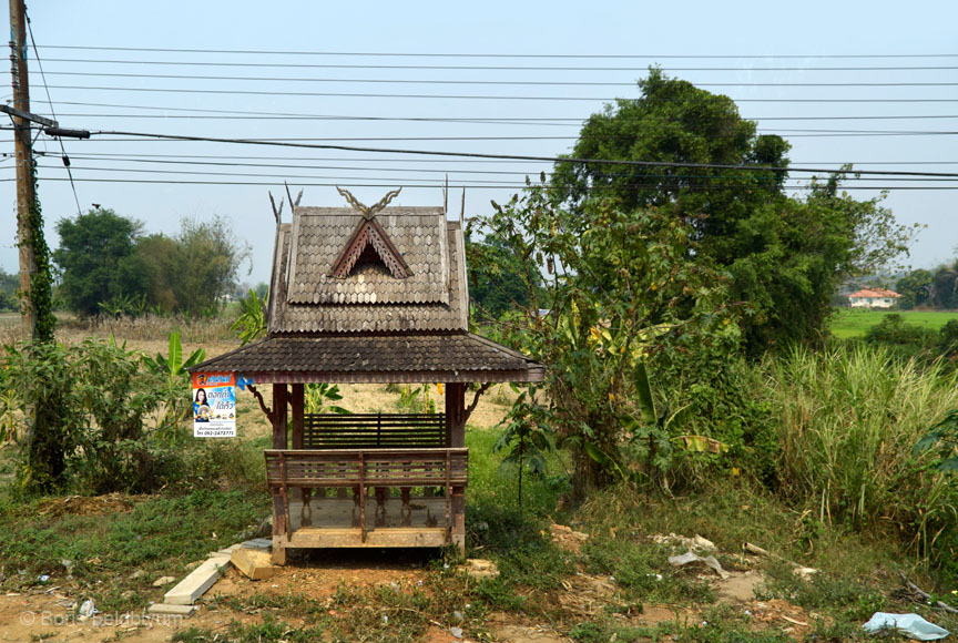 201603111145sc_ChiangRai_to_village_school
