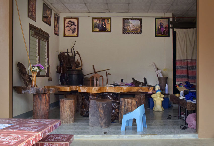 201603111389sc_ChiangRai_village_school