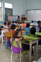 201603111218sc_ChiangRai_village_school