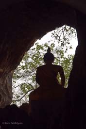 201603111521sc_ThamPhra_BuddhaCave