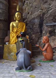 201603111551sc_ThamPhra_BuddhaCave