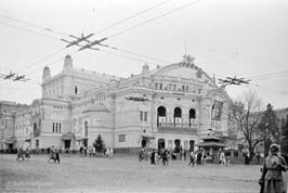 19670501001sc__Kiev_Opera_theatre