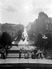 19730811002sc_Kiev_Lenin_St_at_Kreshchatik