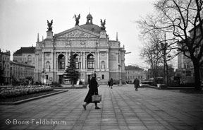 19621201001_[L1-2-1]_Lviv_opera