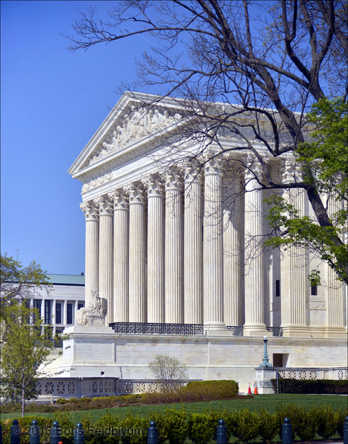 20160411043sc_US_Supreme_Court