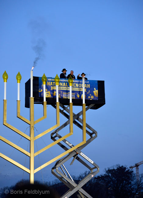 20191222141sc_DC_NAtnl_Menorah