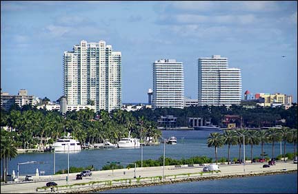 20081208151_02_Miami