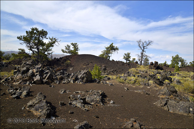 20130826369sc_ID_Craters_of_the_Moon_Rt_26_ref2