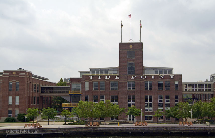 20110529088sc_Baltimore_Harbor