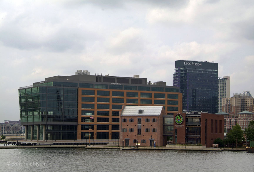 20110529211sc_Baltimore_Harbor