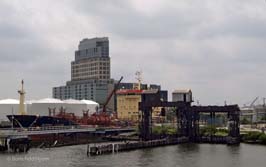 20110529094sc_Baltimore_Harbor