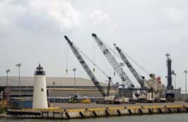 20110529156sc_Baltimore_Harbor