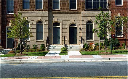 2005101715w_WheatonBrownstones