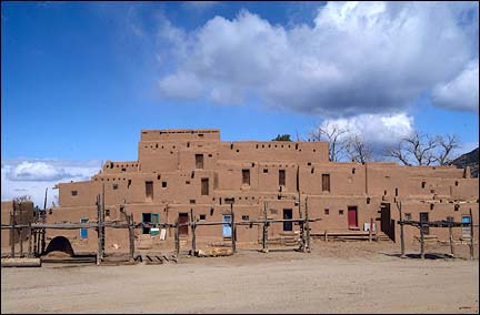 20081022077_02_Taos_Pueblo_NM