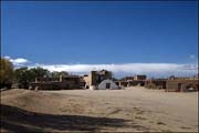 20081022082_02_Taos_Pueblo_NM