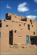 20081022102_02_Taos_Pueblo_NM