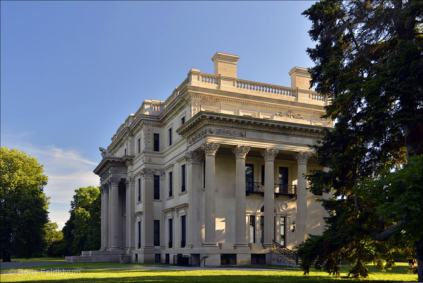 20190627194sc_Hyde_Park_NY_Vanderbilt_Mansion