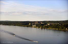 20190627248sc_Poughkeepsie_NY_Walkway