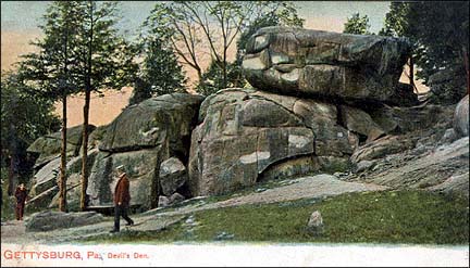 Gettysburg_PA_Devils-den_01