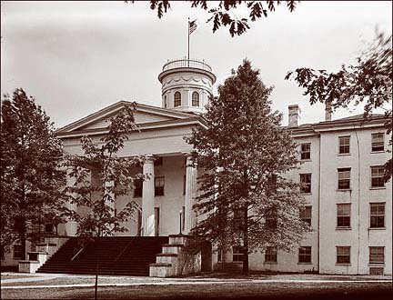 Gettysburg_PA_Pennsylvania College, Pennsylvania Hall_1950