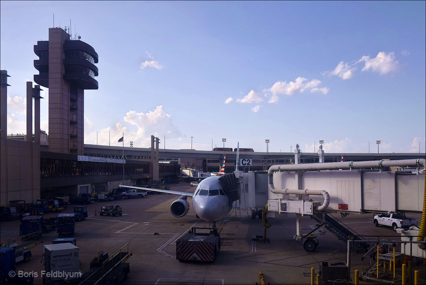 20170722178sc_DFW_airport