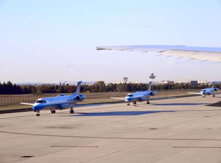 20071020270_02_Dulles_airport