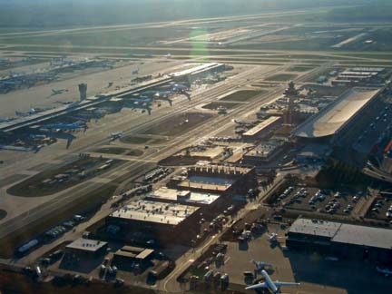 20071020282_02_Dulles_airport